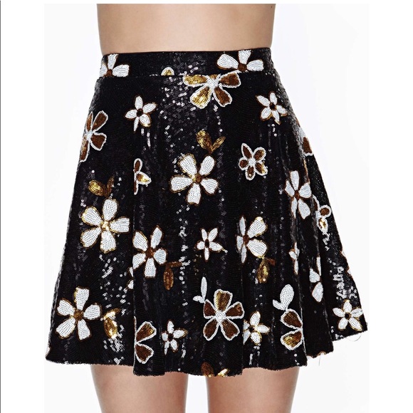 ✨NASTY GAL✨Disco Daisy Sequin Skirt